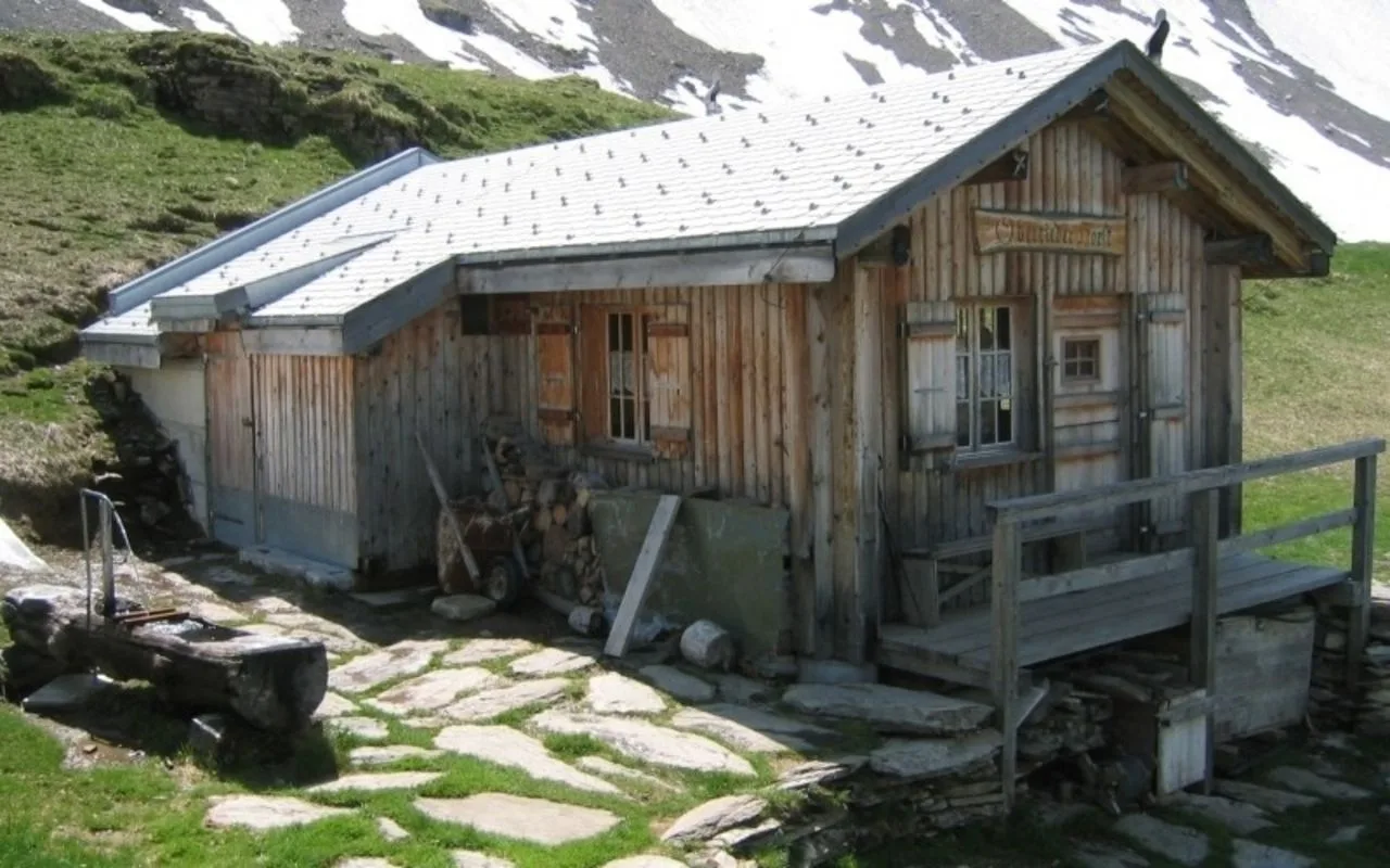 Fluhseehütte