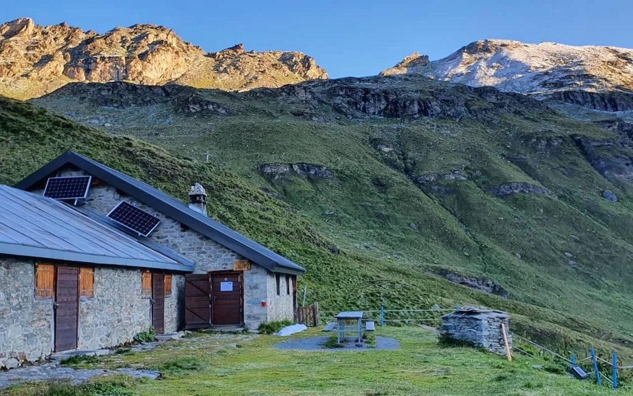 Cabane de la Barmaz