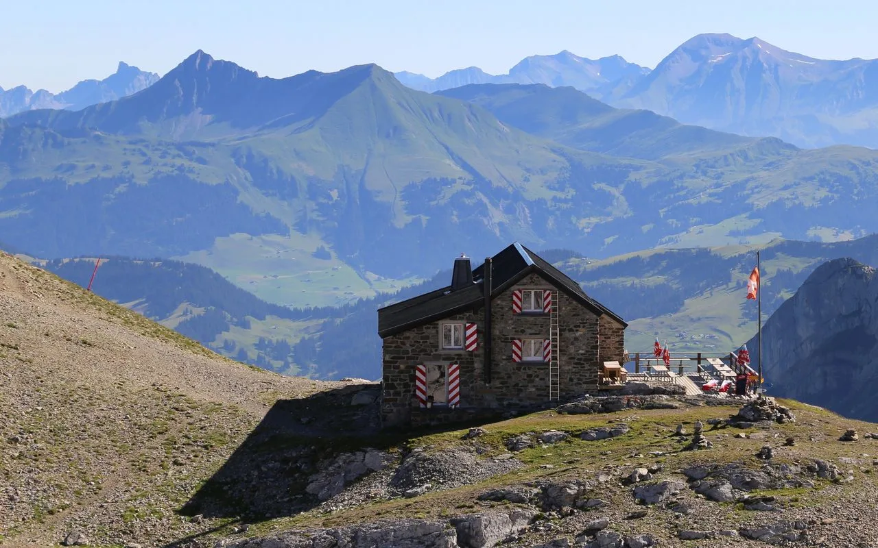 Cabane des Diablerets CAS