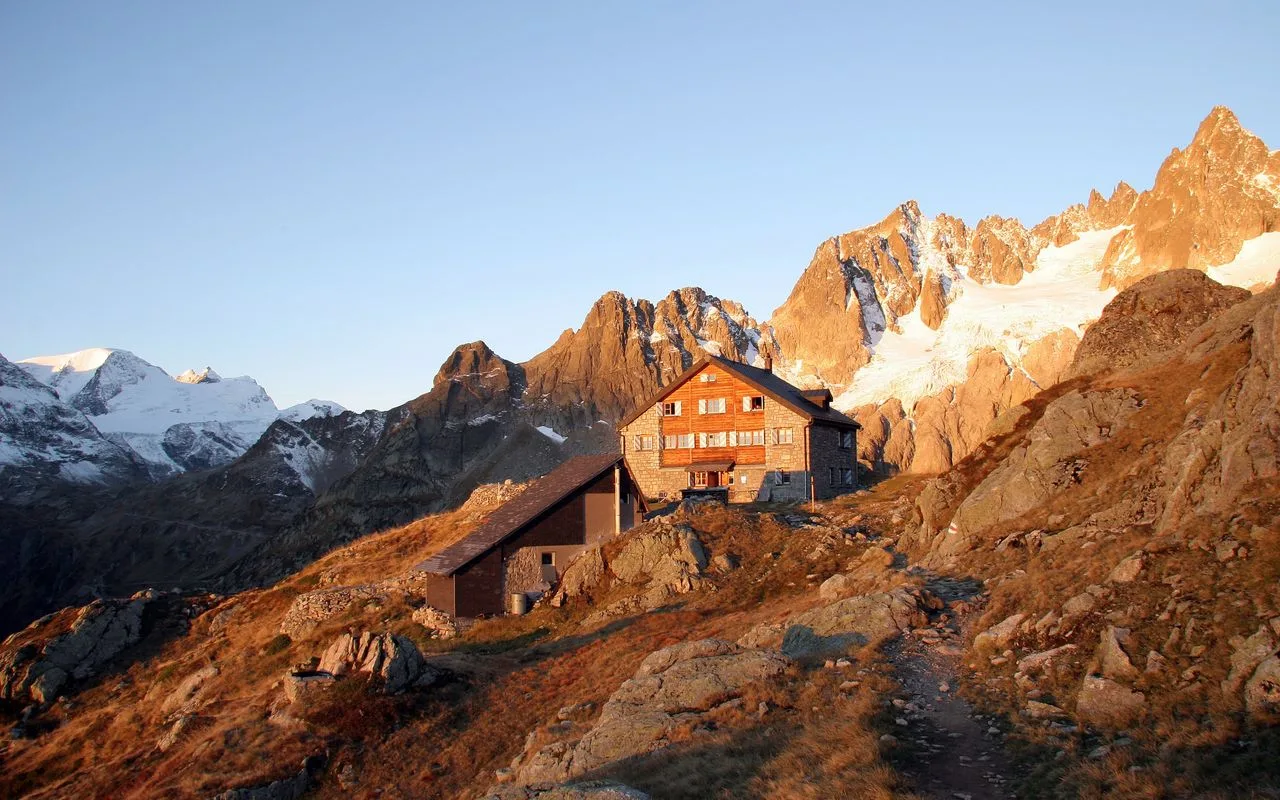 Sustlihütte