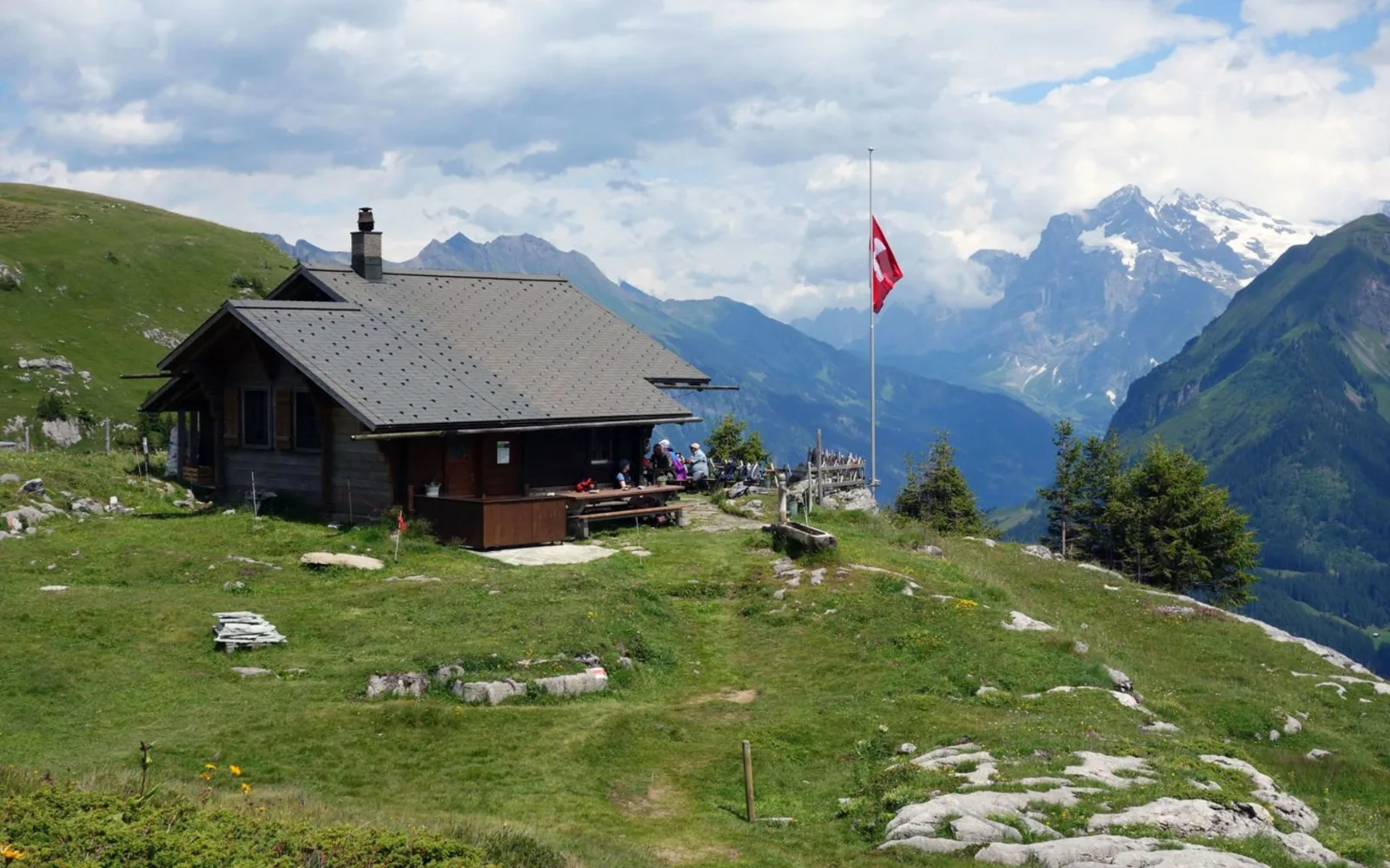 Lobhornhütte