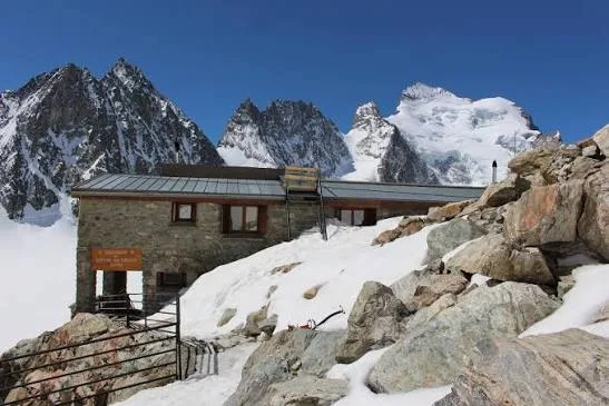Refuge des Écrins