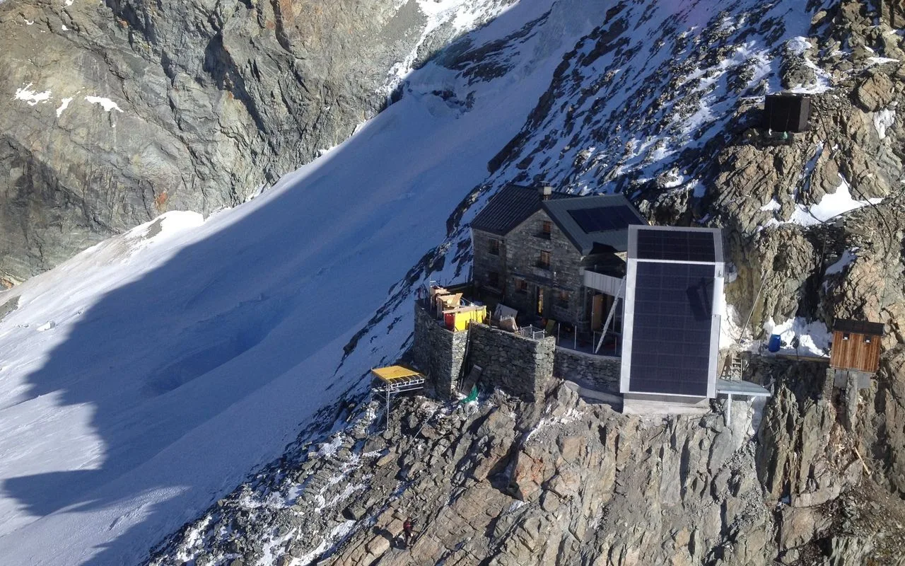 Cabane de la Dent Blanche 